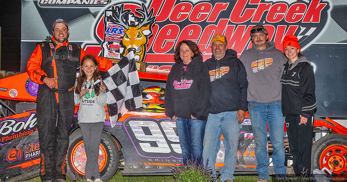 Noah Grinstead won the first USRA B-Mod main event.