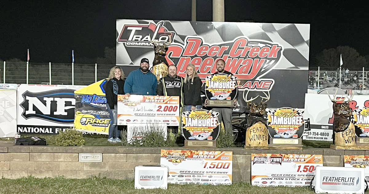 Dan Hovden won the USRA B-Mod main evnet.